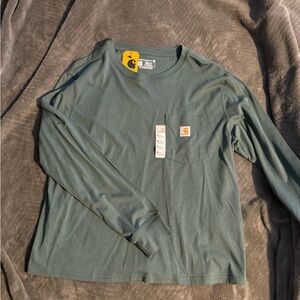 Women’s Carhartt size small. NWT.